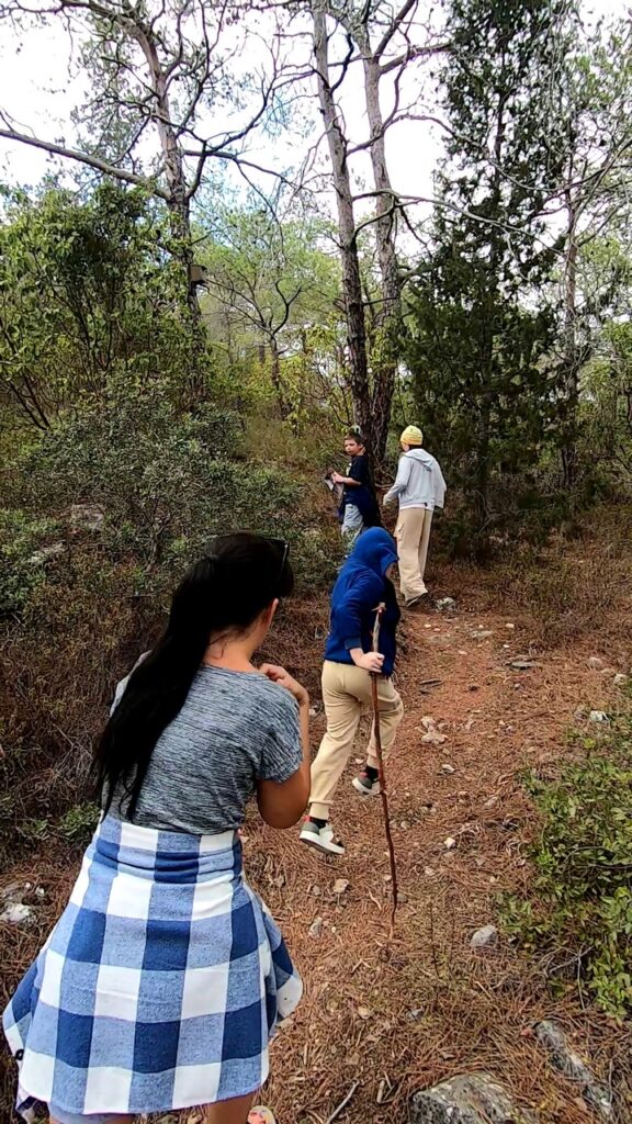 Маршрут Алевкая начало Маршрут Алевкая начальный подъем на тропе