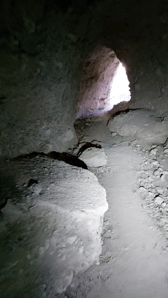 Выход из туннеля Выход из туннеля